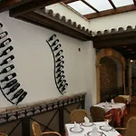 Torre De Guzman Guest house