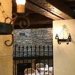 Torre De Guzman 2*