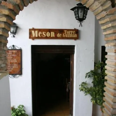 게스트하우스 Torre De Guzman