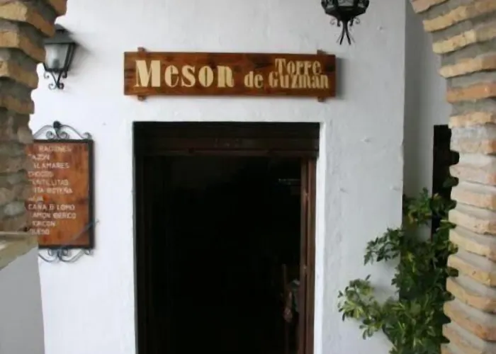 Pensión Torre De Guzmán