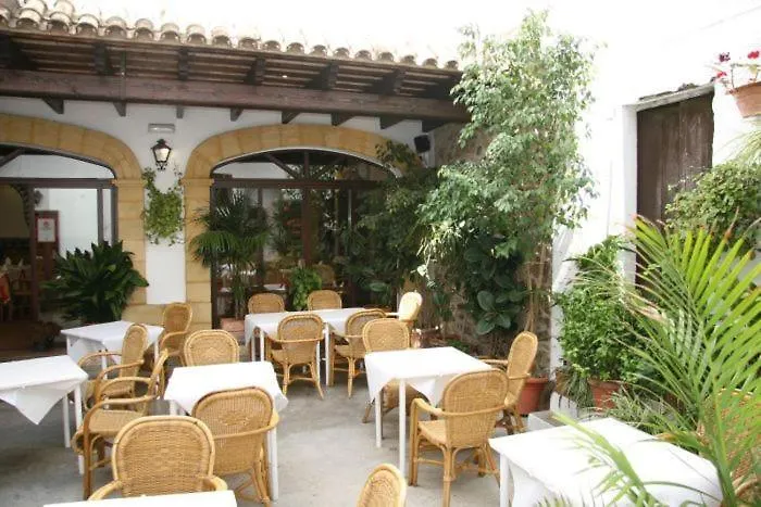 Torre De Guzman Maison d'hôtes